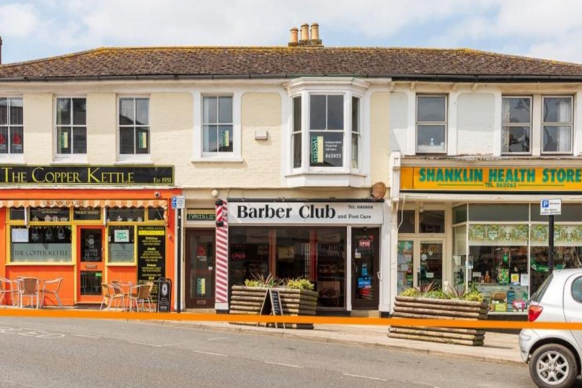 Plans for three new flats in Island town centre