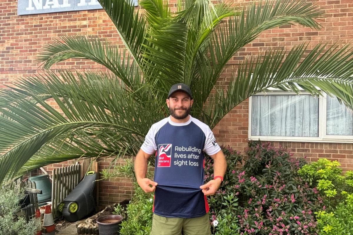 Island man with heart condition and MS to run London Marathon
