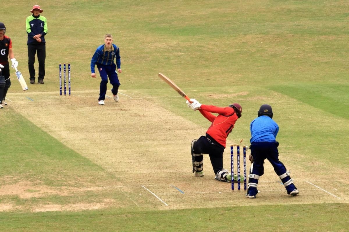 Henry is king as century maker helps steer Ventnor to victory
