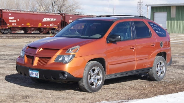 These Are Perfect Features Found On Awful Cars