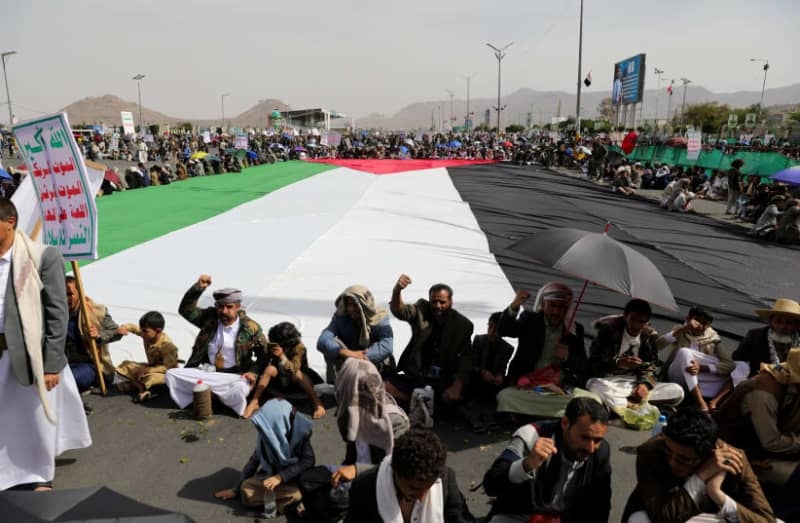 Houthis boast of 'hypersonic' capabilities amid ballistic missiles barrage on Israel