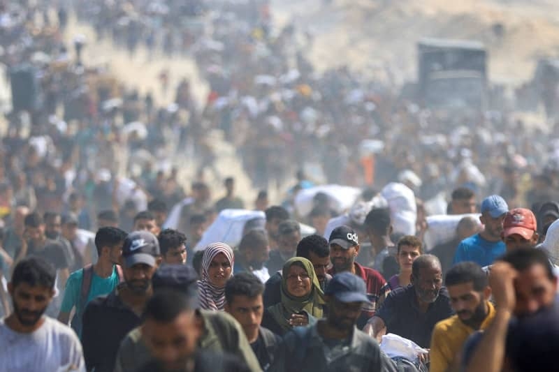 In first, Israeli aid groups appeal gov't for easier restrictions on int'l aid entry into Gaza