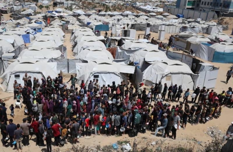 Who is leading the criminal mobs in Gaza that are armed by Israel?