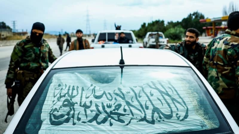 War crimes likely committed by both sides in Syria sectarian violence, UN commission says