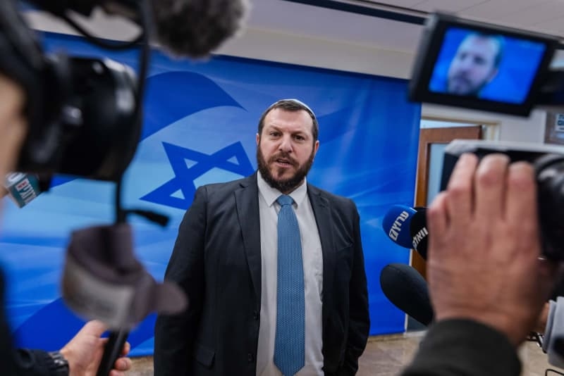 'They're not hostages, they're POWs': Heritage minister says war focus must be Hamas