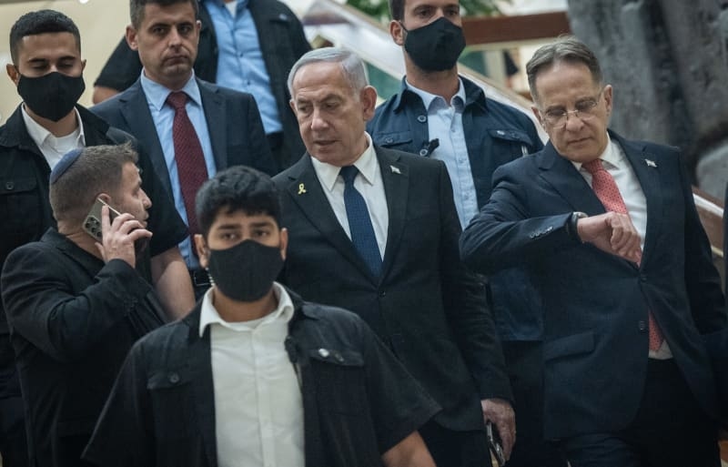 Netanyahu is in a tight spot after UTJ exits the gov't - what happens next?