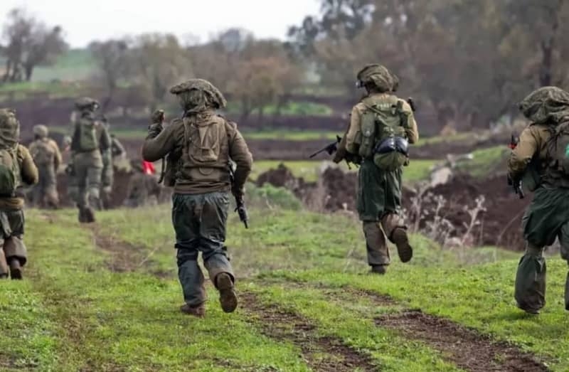 Israel prepares to call up 450,000 soldiers amid mounting toll on reservists and their families