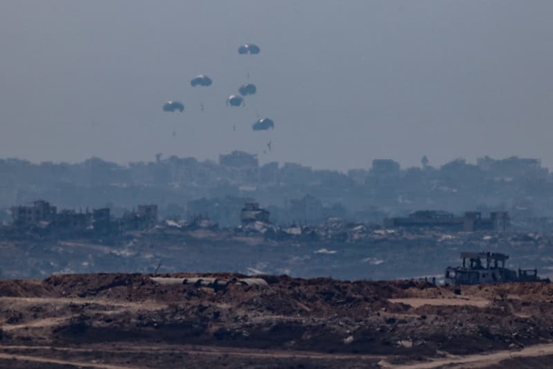 Pro-Israel US lawmakers pressured Israel to allow more humanitarian aid into Gaza