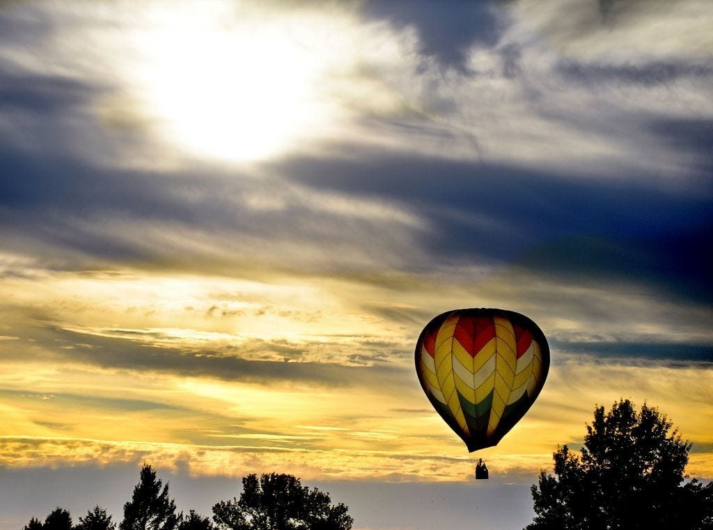 Fireworks, comedy and hot air balloons: 7 things to do this weekend in the Peoria area