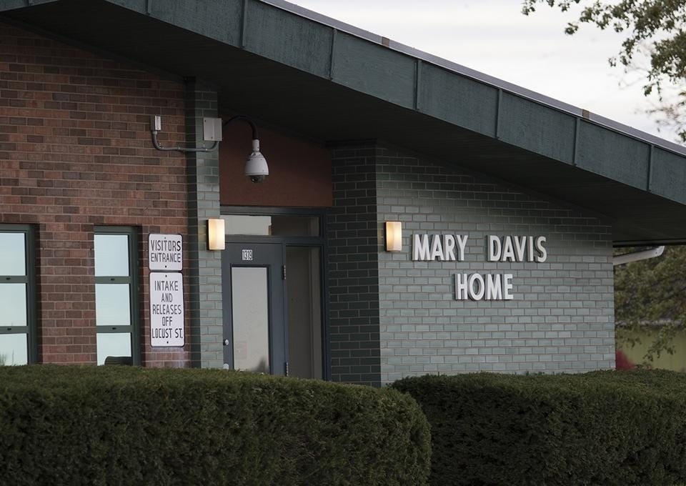 Nine people injured in riot at Galesburg juvenile detention center