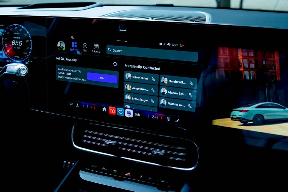 Mercedes-Benz brings Microsoft Teams calls to cars