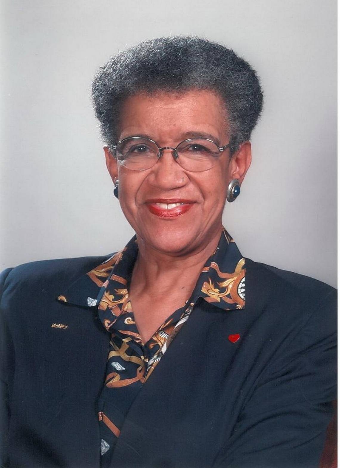 Former Kansas City councilwoman injured in afternoon robbery in downtown KC