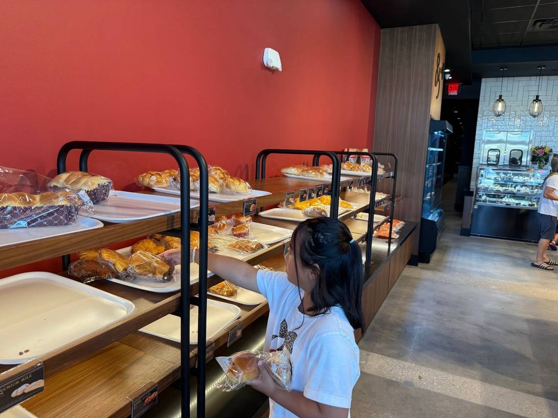 New Johnson County Asian bakery and coffee shop that fans ‘raved' about opens