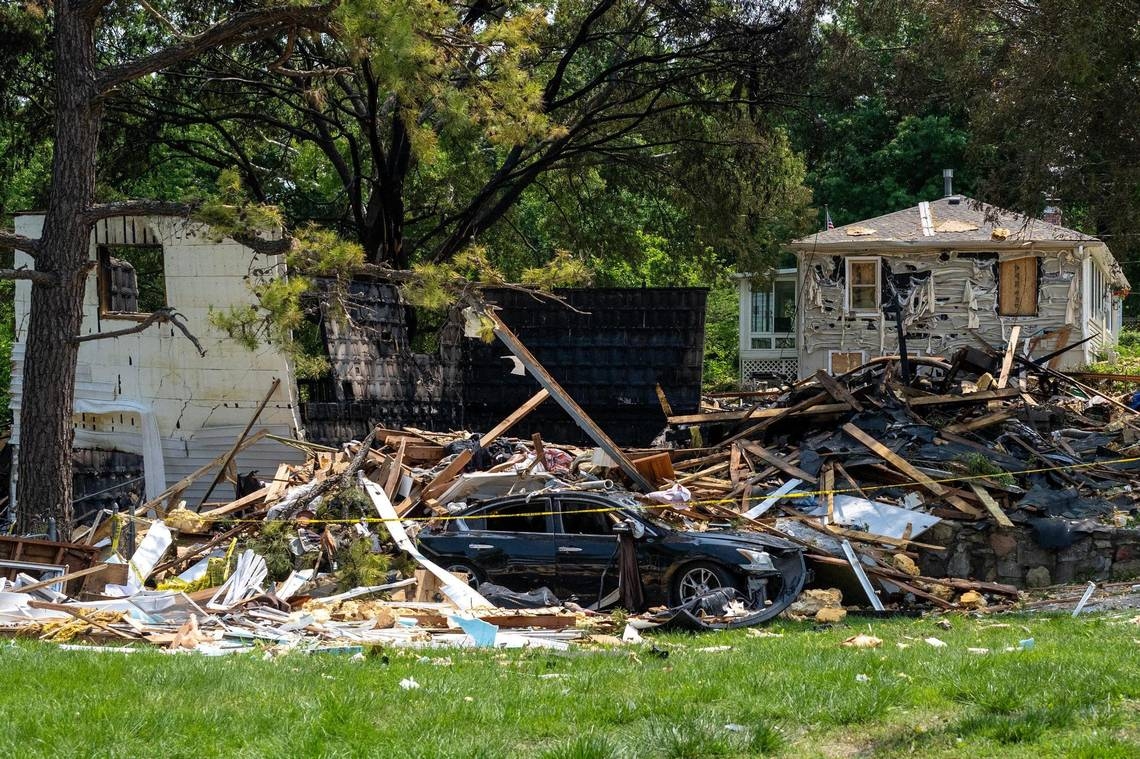 Gladstone neighbors recount huge, deadly home explosion: ‘Thought it was an attack'