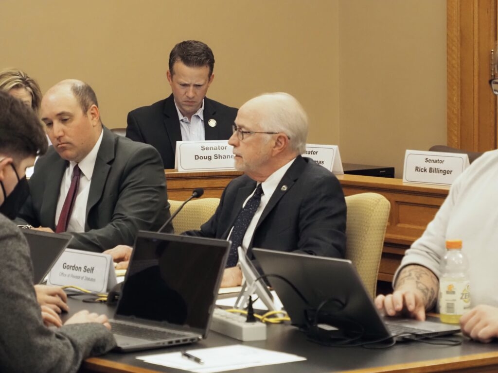 Kansas Senate efficiency committee justifies slow response to open records request