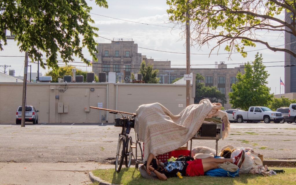 Trump order on homelessness will undo decades of progress, Kansas service providers warn