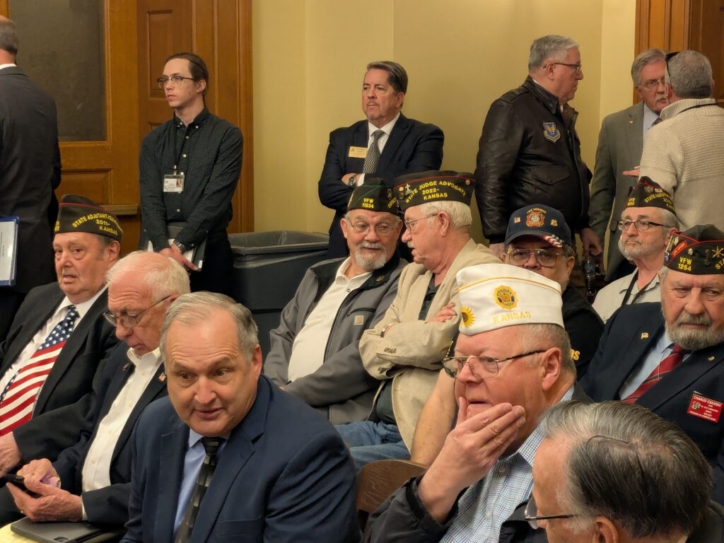 Kansas audit faults accounting of veterans' assistance grants by state, service organizations