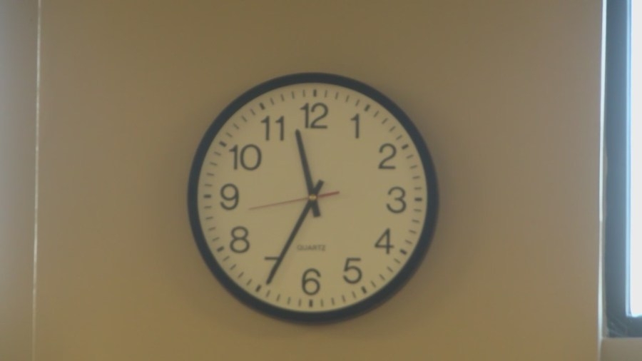 Bill to eliminate daylight savings time in Arkansas fails in committee