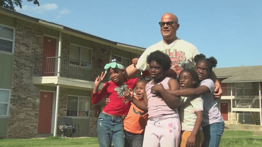 Norman's Neighborhood: North Little Rock sisters setting example that you're never too young to impact others