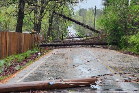 Nearly 50 Arkansas highways closed due to flooding, water rescues
