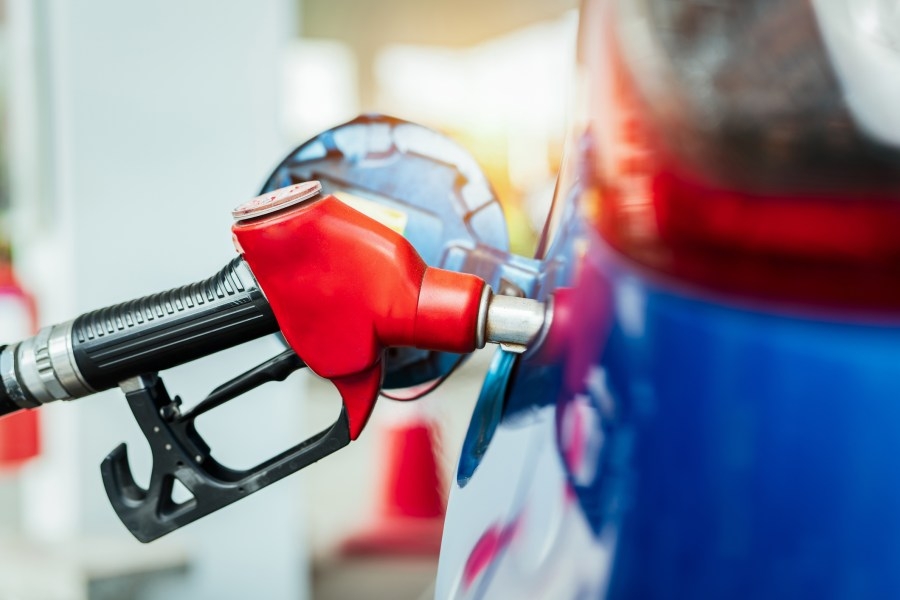 Arkansas gas prices down 31 cents going into Memorial Day weekend