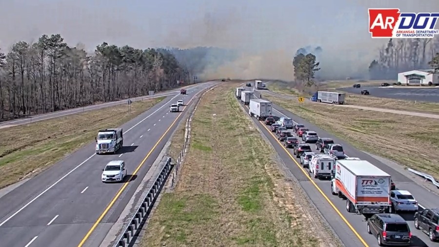 Crews responding to fire near I-530 in Jefferson County