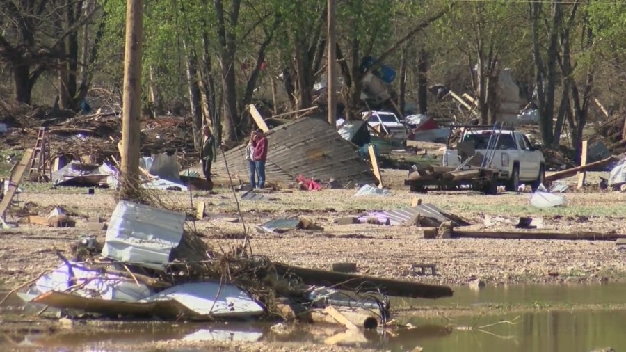 Flooding ravages Hardy, Arkansas