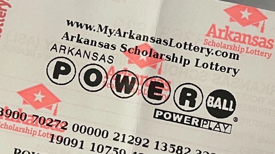Powerball jackpot jumps to $444 million