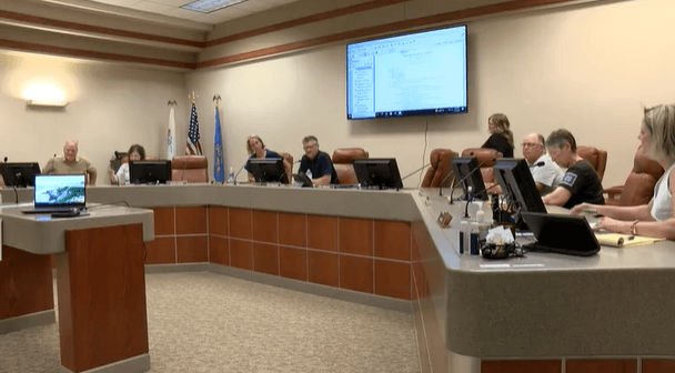 North Sioux City commissioners discuss water diversion plans for McCook Lake