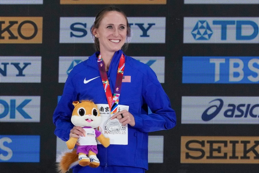 US runner Shelby Houlihan earns silver medal in return to big stage after 4-year burrito ban