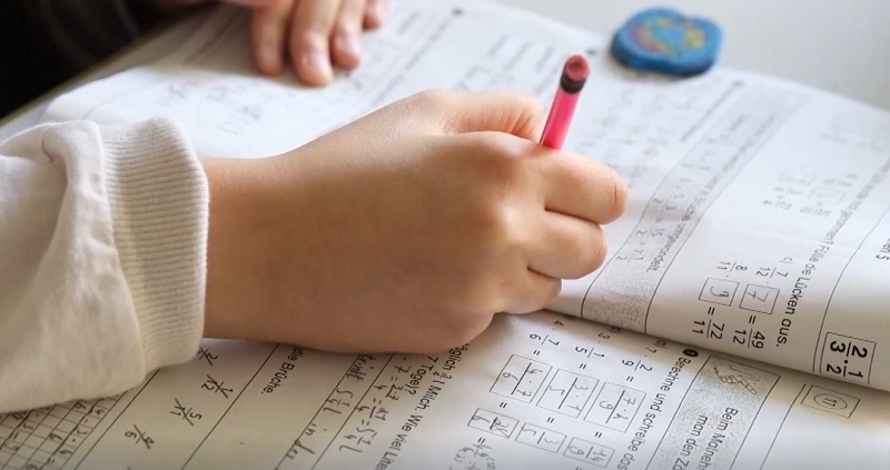 Iowa Gov. Kim Reynolds signs bill to boost student math skills