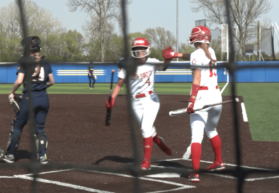 South Dakota softball advances to Summit League semifinals with 8-6 defeat of Kansas City, head coach Robert Wagner earns 200th win with ‘Yotes