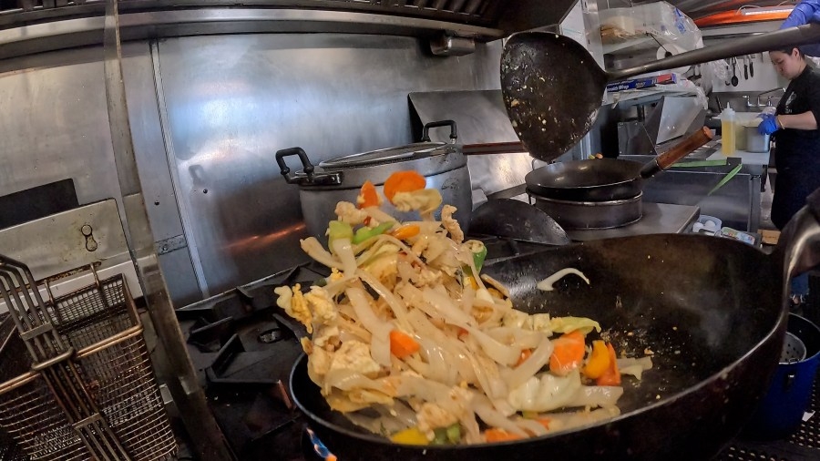 Cooks explain why so many food trucks pop up in Siouxland