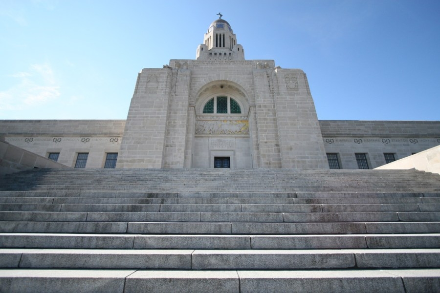 Expanded sports gambling in Nebraska faces uphill legislative climb to 2026 ballot