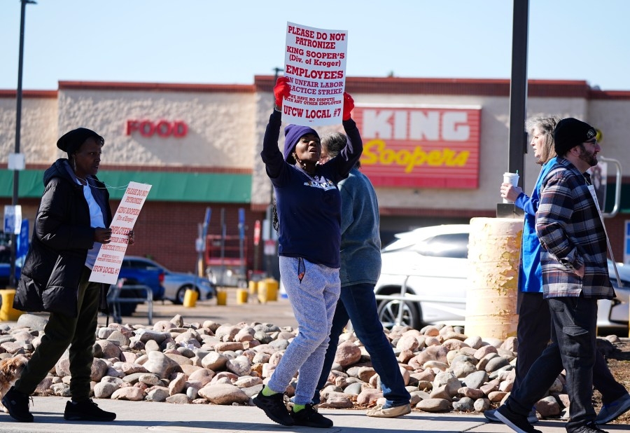 Union accuses King Soopers in lawsuit of violating agreement ending strike