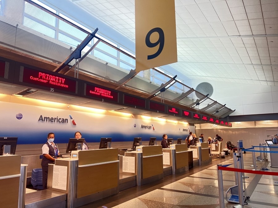 Over 800 flights delayed amid storms on Friday, 24 canceled