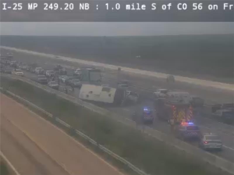 Memorial Day crash involving trailer closes I-25 northbound, north of Mead