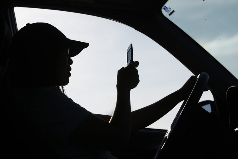 Insurance apps that track your movement reduce risky driving: Study