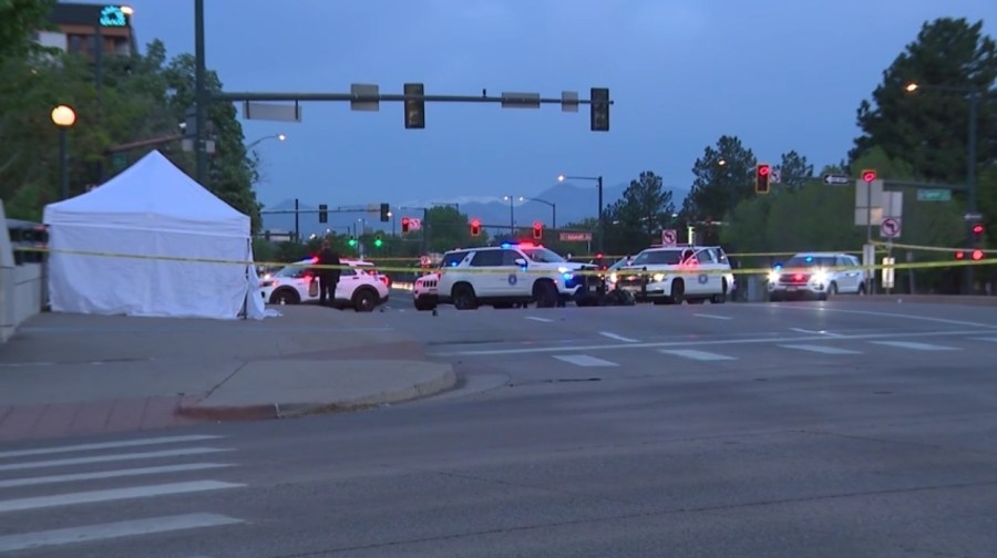 3 pedestrians killed in separate Denver crashes Sunday morning: police