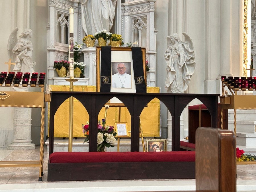 Denver Catholics mourn the passing of Pope Francis