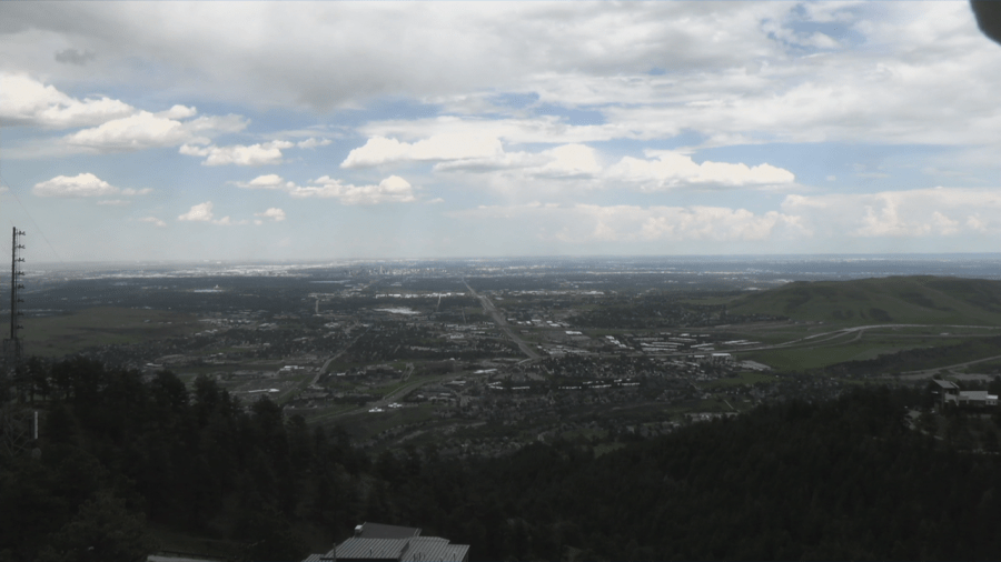 Denver weather: Afternoon storms, staying warm