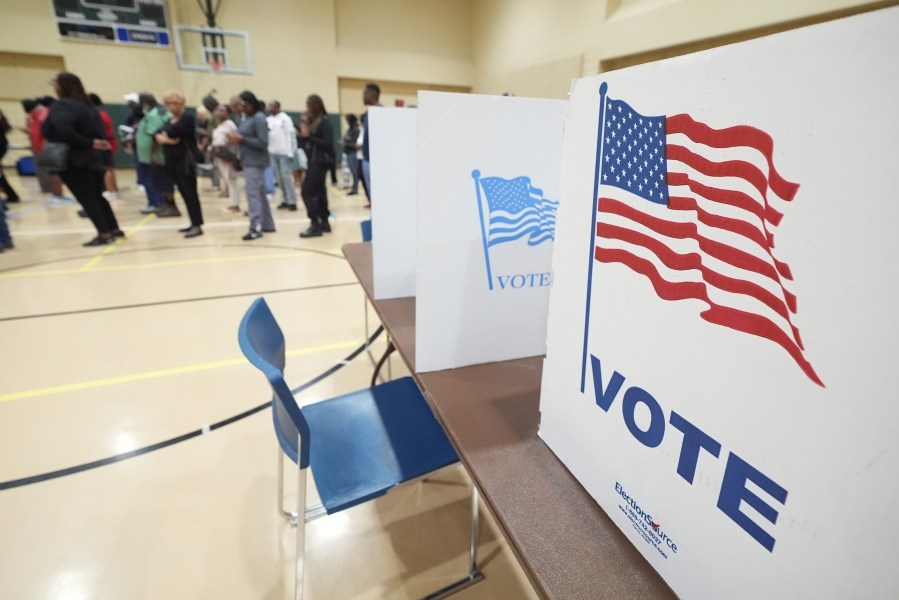 Colorado group files ballot initiative over state immigration law