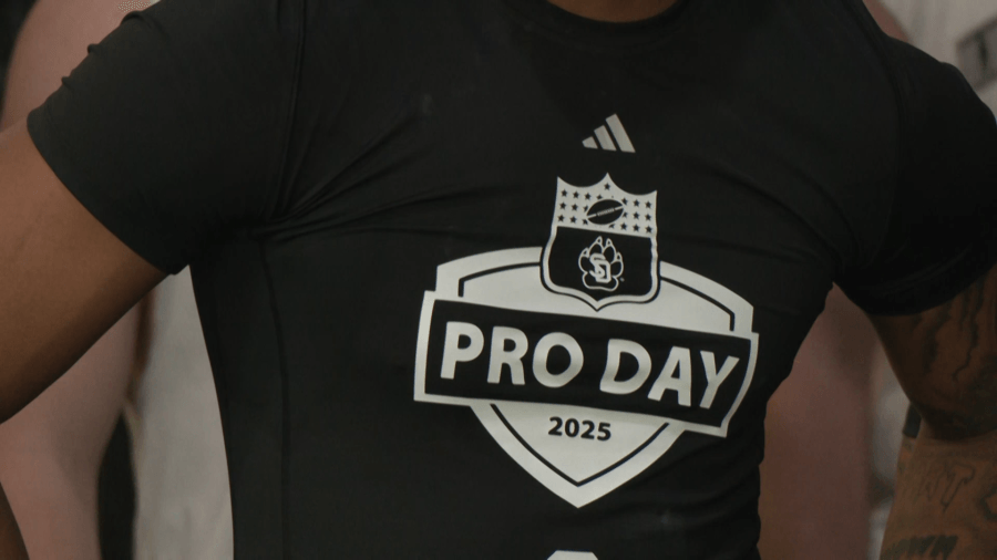 22 athletes take part in USD Pro Day