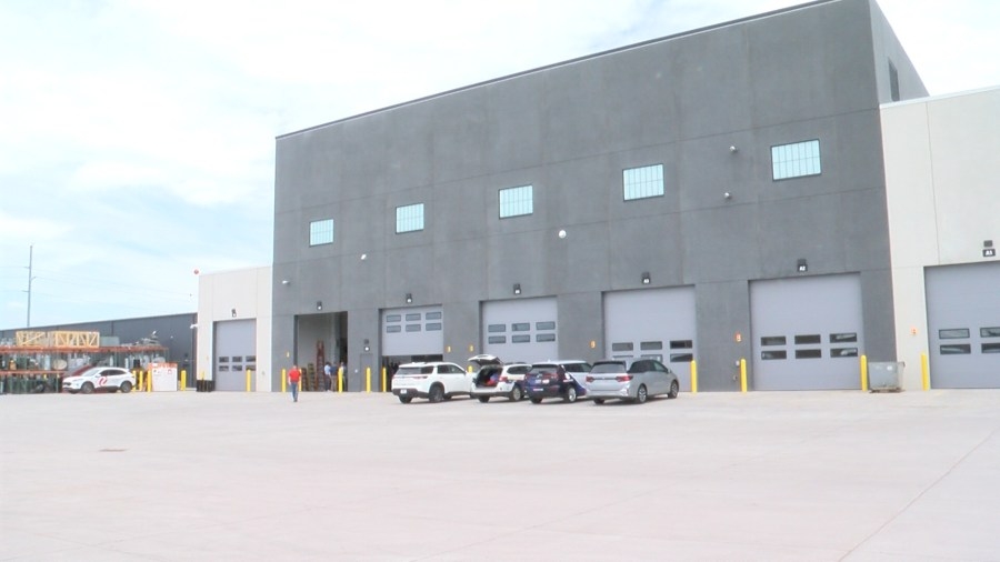 Xcel Energy shows off new facility on Minnesota Avenue