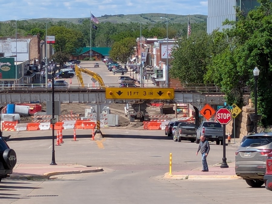 Change reroutes US14 in Pierre to avoid an oft-hit bridge
