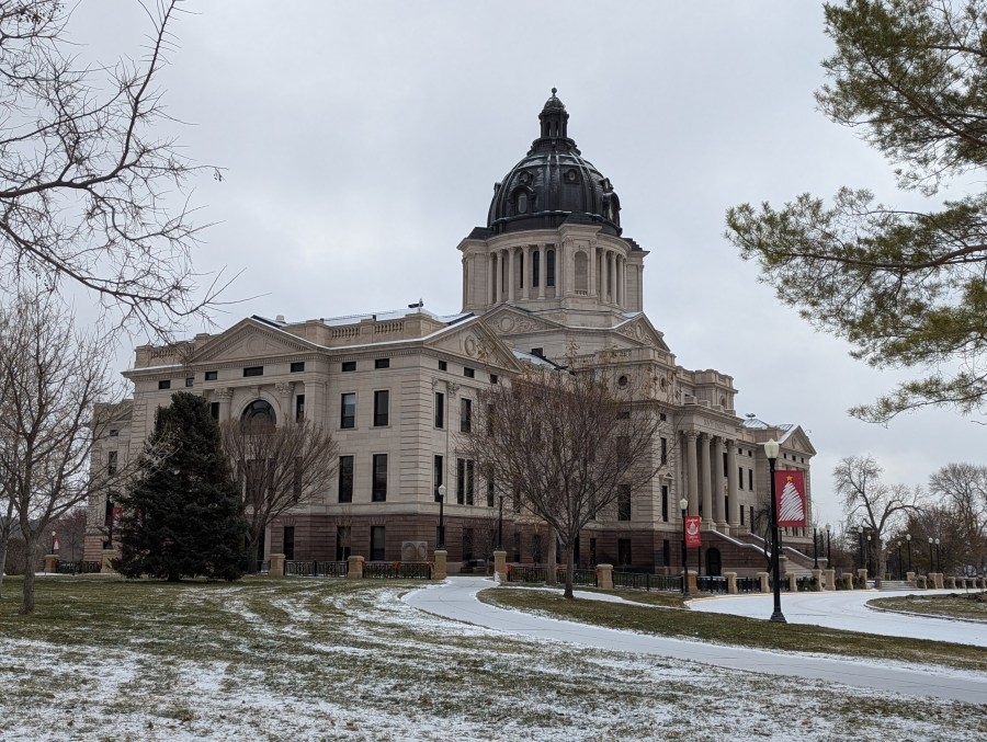 Two pricey 30-year leases are on Legislature's radar