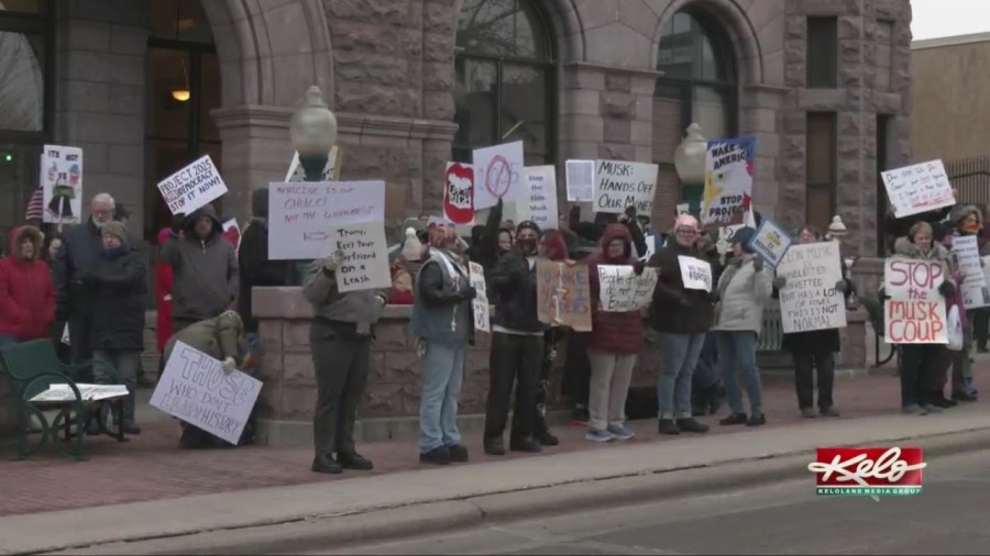 Sioux Falls march attracts hundreds