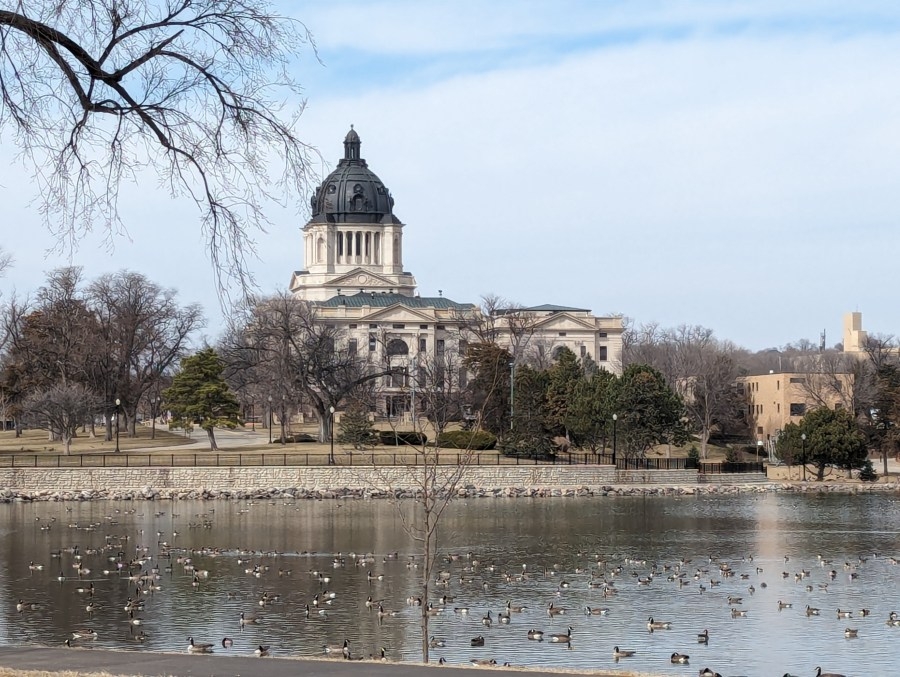 Voter-approved flat tax resolution fails