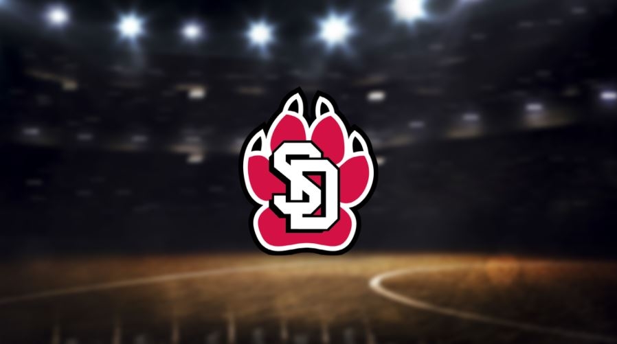 Washington's Grace Peterson commits to USD