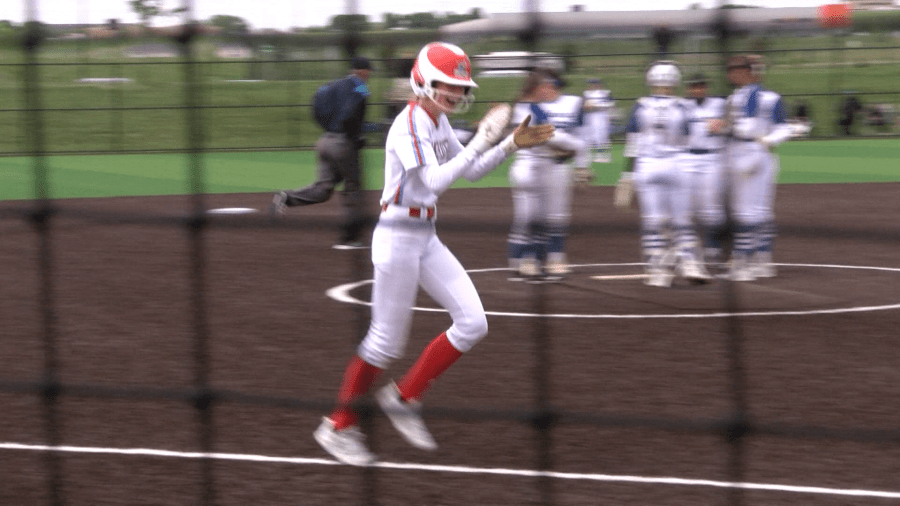 Lincoln rolls past Rapid City Stevens in ranked battle
